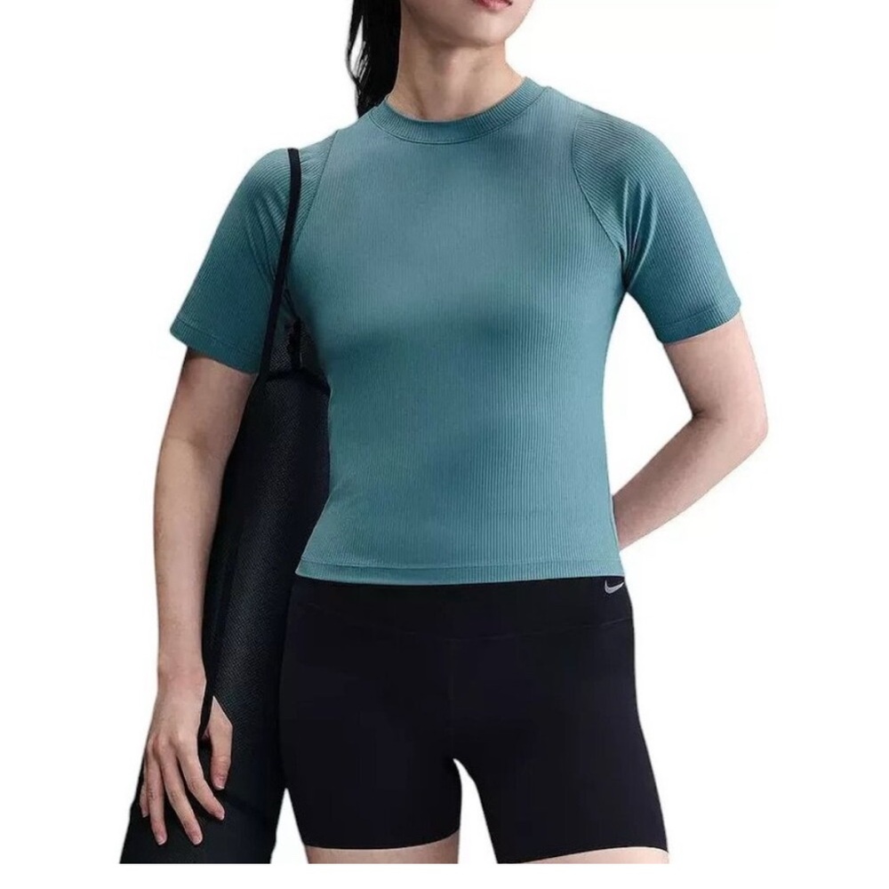 Nike Zenvy Women's Blue Training Short Sleeve Drifit Ribbed Tee NWT